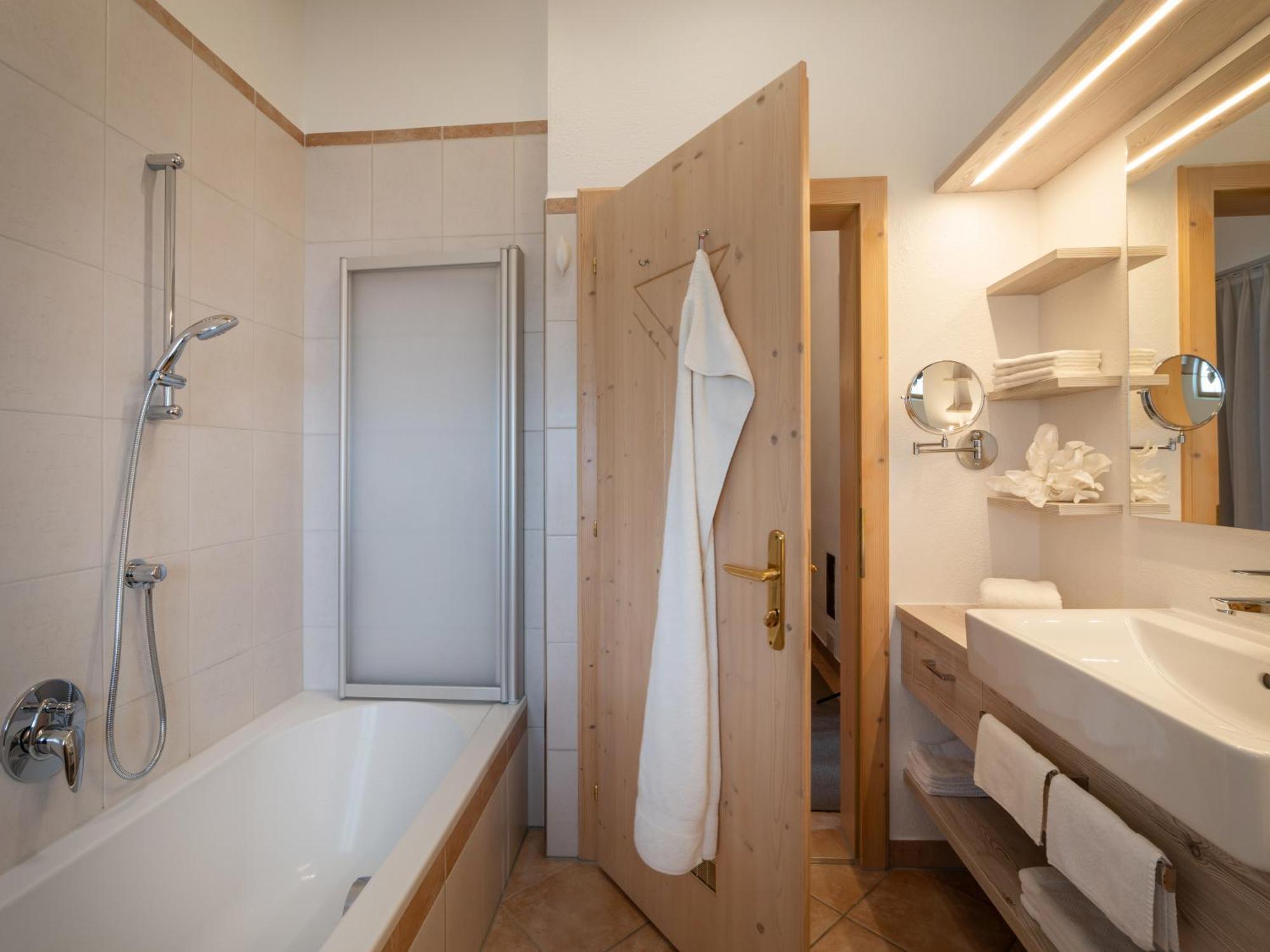 Landhaus Manzl 호프가르텐 임 브릭젠탈 외부 사진